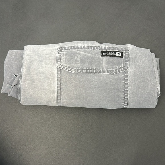 Salt Life Gray Swim Trunks Men’s Large | Sand-Washed Look | Elastic Waist - Picture 8 of 8